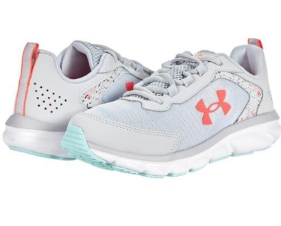 青島品牌鞋子報關(guān)公司:安德瑪運(yùn)動鞋進(jìn)口報關(guān)流程