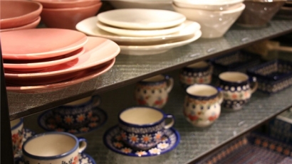 上海機(jī)場(chǎng)餐具廚具進(jìn)口報(bào)關(guān)費(fèi)用以及關(guān)稅是多少？ 